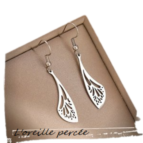 Boucle d'oreille pendante