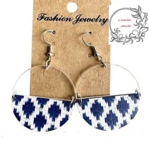 Boucle d'oreille ethnique