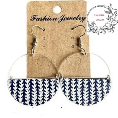 Boucle d'oreille ethnique