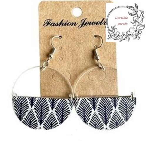 Boucle d'oreille ethnique