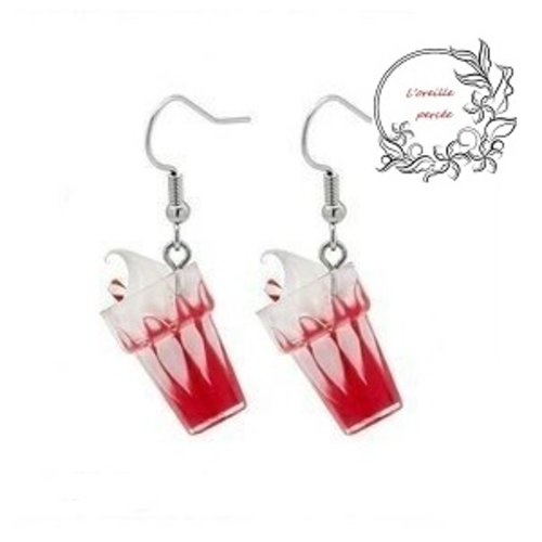 Boucle d'oreille milkshake à la fraise