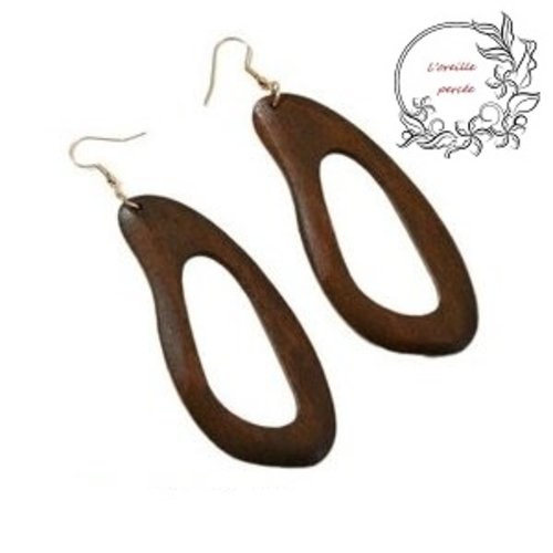 Grande boucle d'oreille ethnique en bois