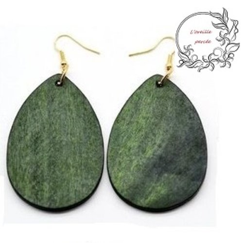 Boucle d'oreille goutte verte en bois