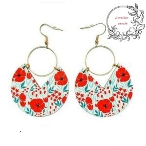 Boucle d'oreille bois motif fleuri et métal doré