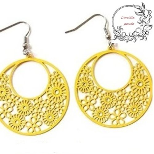 Boucle d'oreille estampe fleurie jaune