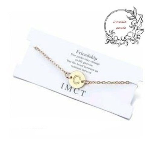 Bracelet doré lettre c