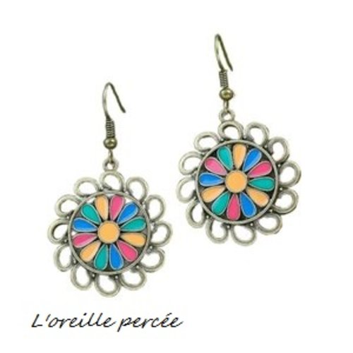 Boucle d'oreille ethnique aux 4 couleurs