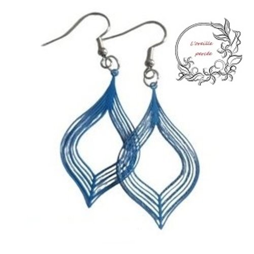 Boucle d'oreille estampe filiforme bleue