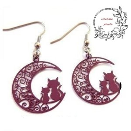 Boucle d'oreille duo de chat sur lune mauve