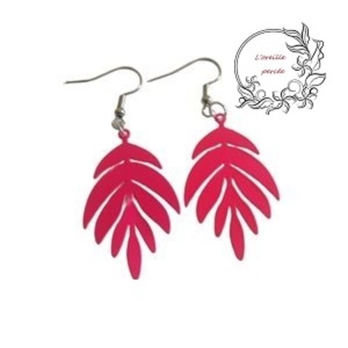 Boucle d'oreille estampe feuille rose fluo