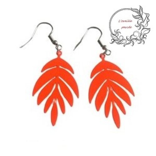 Boucle d'oreille estampe feuille orange fluo