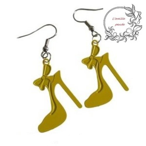 Boucle d'oreille talon aiguille jaune