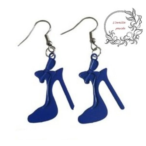 Boucle d'oreille talon aiguille bleu roi