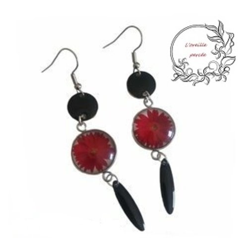 Boucle d'oreille cabochon fleuri et ses pampilles émail