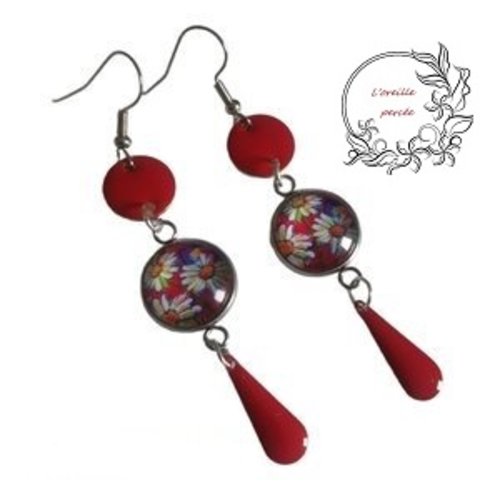 Boucle d'oreille cabochon motif fleur et ses pampilles émail