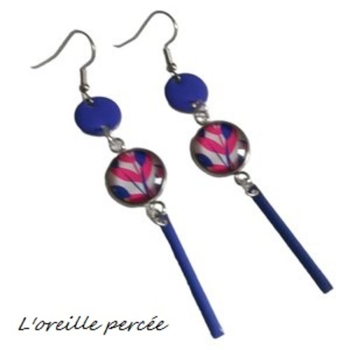 Boucle d'oreille cabochon motif feuille et ses pampilles émail