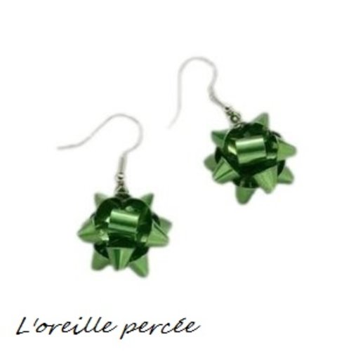 Boucle d'oreille noeud cadeau noël vert