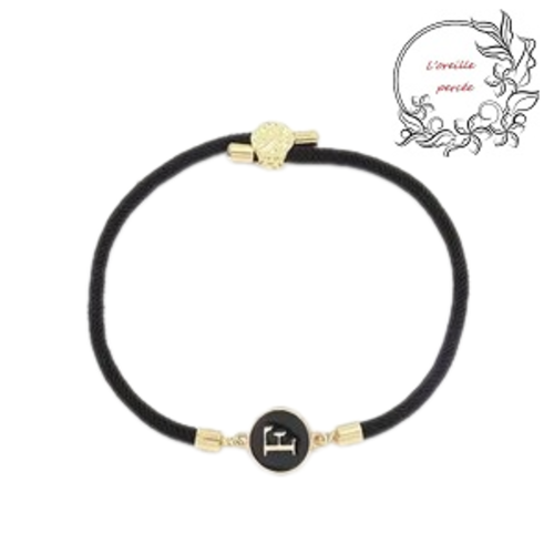 Bracelet cordon noir lettre f