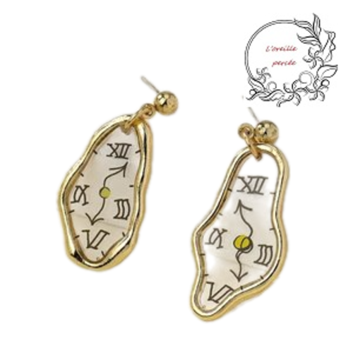 Boucle d'oreille pendule dorée gondolée