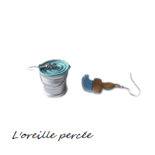 Boucle d'oreille asymétrique seau de peinture et son pinceau bleu