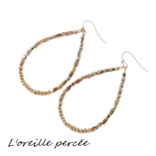 Boucle d'oreille forme larme perlée dorée/café