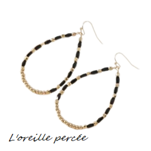 Boucle d'oreille forme larme perlée dorée/noire