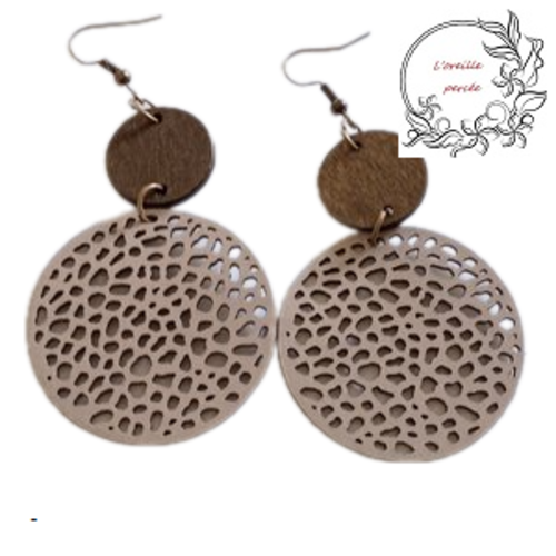 Boucle d'oreille style bohème rose nude