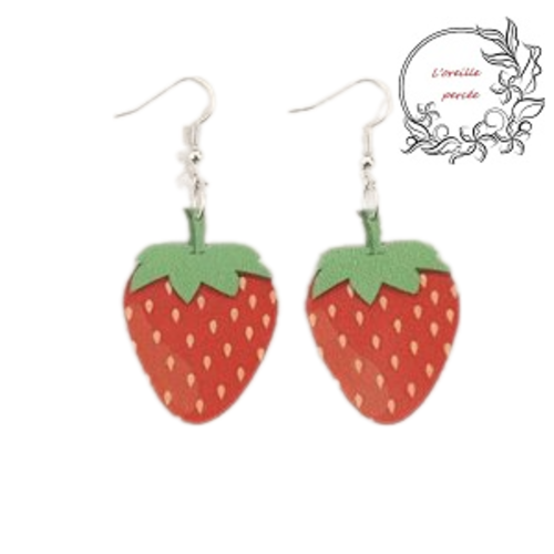 Boucle d'oreille fraise