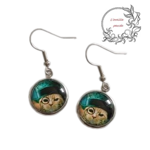 Boucle d'oreille chat détective