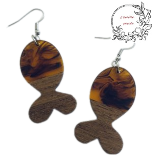 Boucle d'oreille poisson bois et résine marron