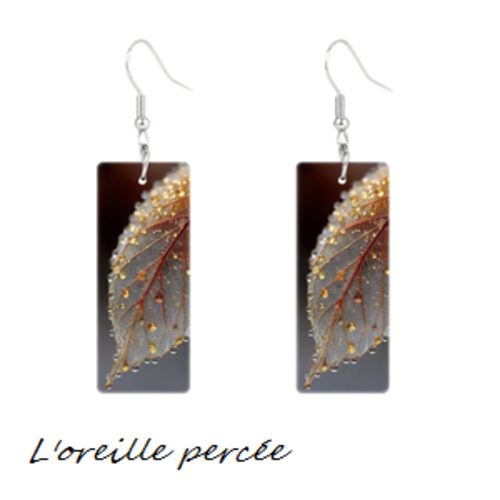 Boucle d'oreille rectangle fleur dorée