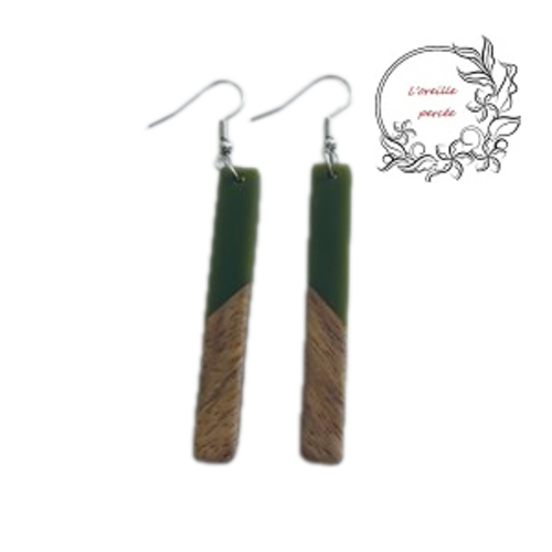 Boucle d'oreille tige bois et résine kaki