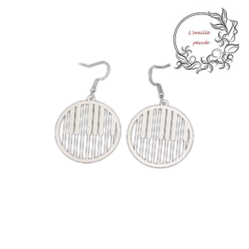 Boucle d'oreille touche de piano