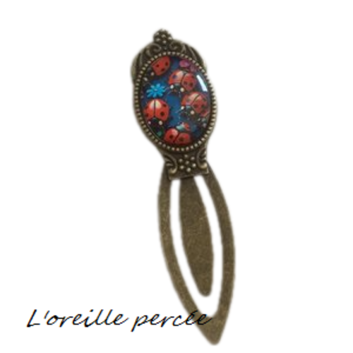 Marque page nuée de coccinelles