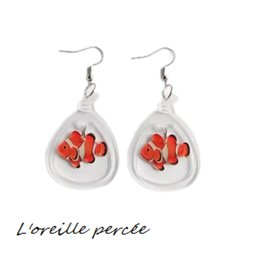 Boucle d'oreille poisson rouge dans son sachet