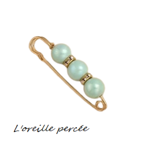 Broche épingle et ses perles rondes vertes à reflet et ses rondelles strass