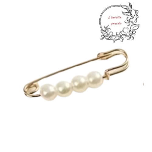 Petite broche épingle dorée et ses perles nacrées