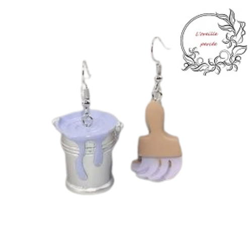 Boucle d'oreille asymétrique seau de peinture et son pinceau parme