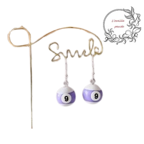 Boucle d'oreille boule de billard n°9 parme/blanc