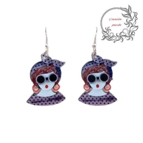 Boucle d'oreille femme année 80