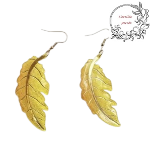 Boucle d'oreille grande feuille dégradée de jaune
