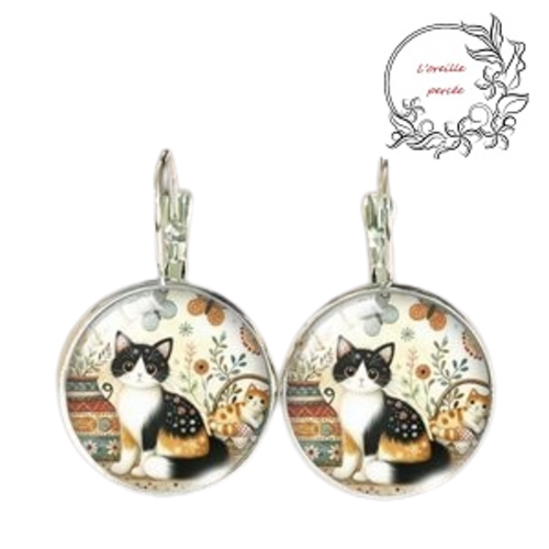 Boucle d'oreille cabochon chat
