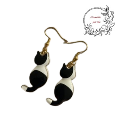 Boucle d'oreille chat blanc et noir