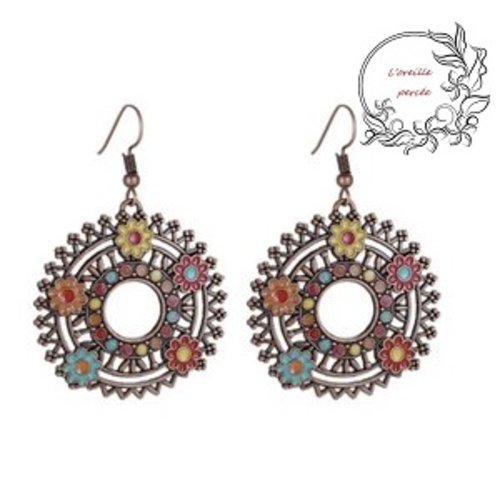 Boucle d'oreille cercle fleuri