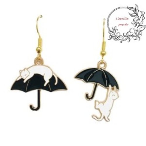 Boucle d'oreille parapluie et chat