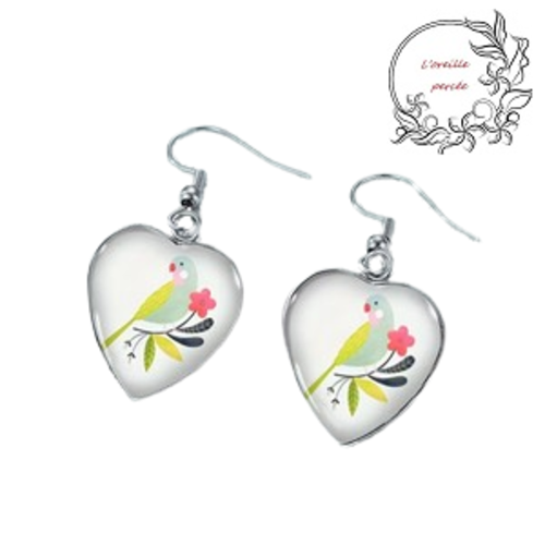 Boucle d'oreille cabochon forme coeur oiseau et fleur