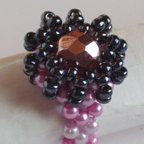 Bague flocon en perles nacrées