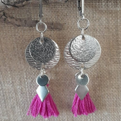 Boucles d'oreilles breloques métal et pompon couleur