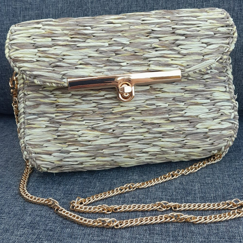 Sac en raphia végétal