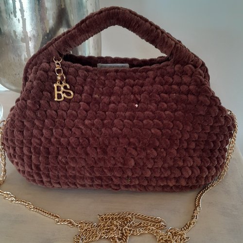 Sac crocheté à la main - pièce unique et artisanale - cadeau élégant